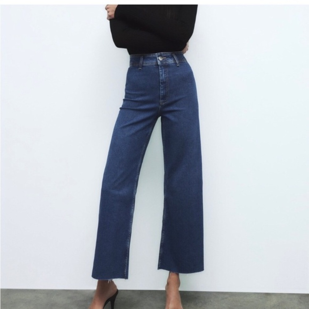 Dark Wash HR Straight Jeans